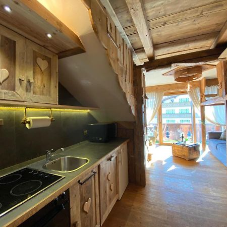 Calore Di Una Casa Di Montagna Кампитело ди Фаса Екстериор снимка